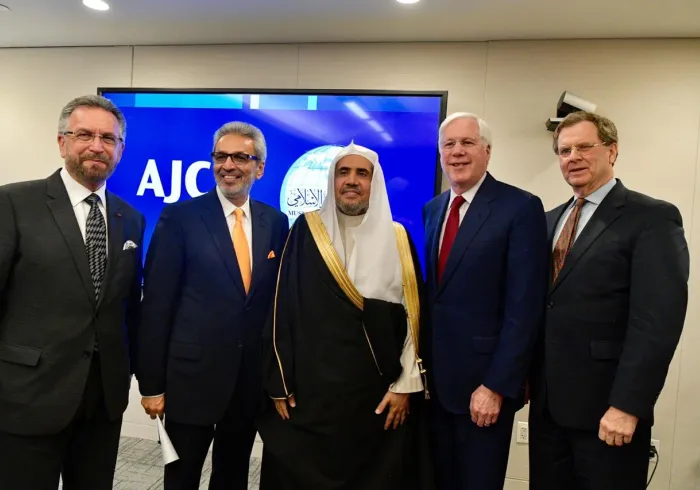 المتحف الوثائقي لتاريخ الهولوكوست المدعو من الرابطة للزيارة في ضيافتها يتعلق بوفد أمريكي مستقل ومتنوع دينياً حيث ثمنت الرابطة اهتمامه بعدد من القضايا داخل متحفه منها قضايا اللاجئين السوريين والمجازر ضد الروهينجا