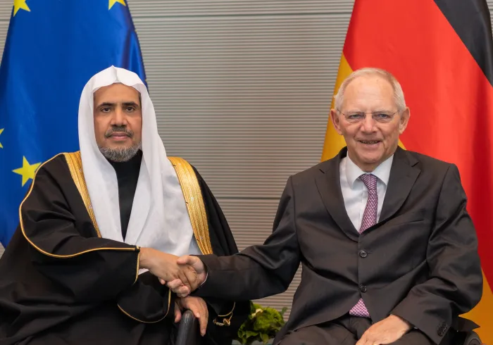 جناب دبیر کل شیخ دکتر محمد العیسی جناب رئیس پارلمان آلمان جناب آقای ولفگانگ شوبله در مقر پارلمان در برلین