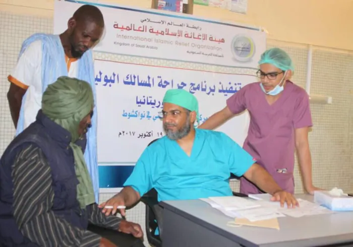 La Ligue Islamiques Mondiale conclut le premier camp d'urologie avec 43 opérations en République de Mauritanie.