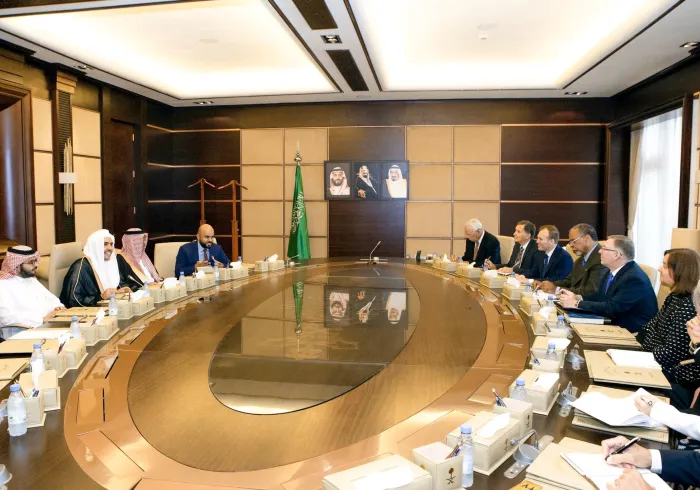 التقى معالي الشيخ د.⁧محمد العيسى⁩ في جدة مساء أمس وفد الطائفة الإنجيلية بالولايات المتحدة الأمريكية