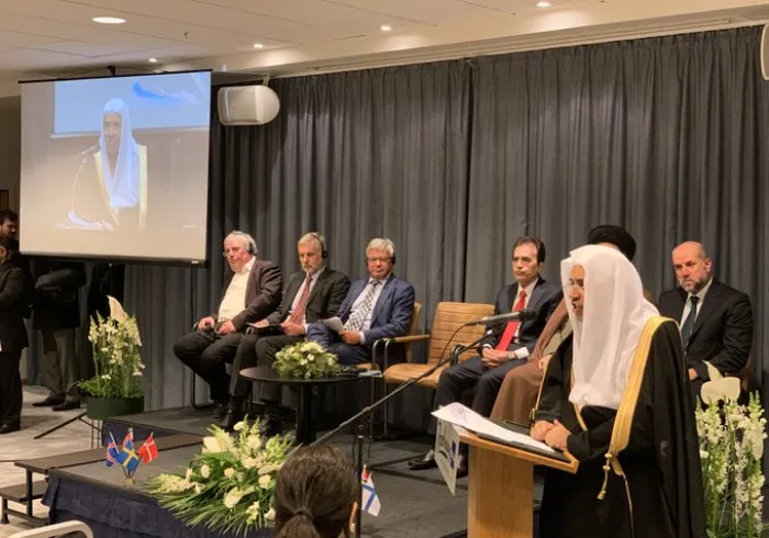 عزت مآب شیخ ڈاکٹر محمد العیسی نے انسانی یکجہتی کے فروغ  پر منعقدہ سمپوزیم میں مرکزی خطاب کرتے ہوئے 