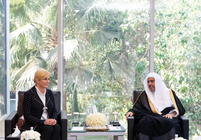 Yang Mulia Sekretaris Jenderal LMD, Ketua Asosiasi Ulama Muslim, Syekh Dr. Mohammed Al-issa, bertemu dengan mantan Presiden Republik Kroasia