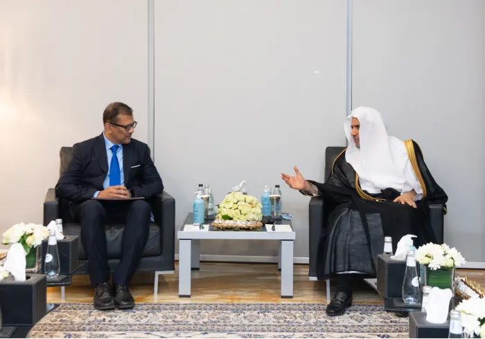 His Excellency Sheikh Dr. Mohammad Al-Issa meets Rohingya Leader.
