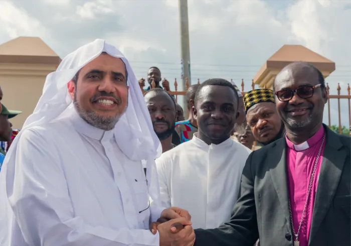 HE Dr. Mohammad Alissa met with religious leaders to offer the MWL’s support & provide food aid to the local community