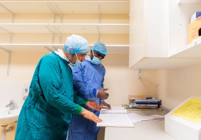 Le 7 avril est la Journée mondiale de la santé. La covid19 a accentué les inégalités d’accès aux services de santé dans le monde. La LIM s’engage à y remédier en fournissant des équipements et installations afin d’offrir de meilleurs soins de santé à tous.