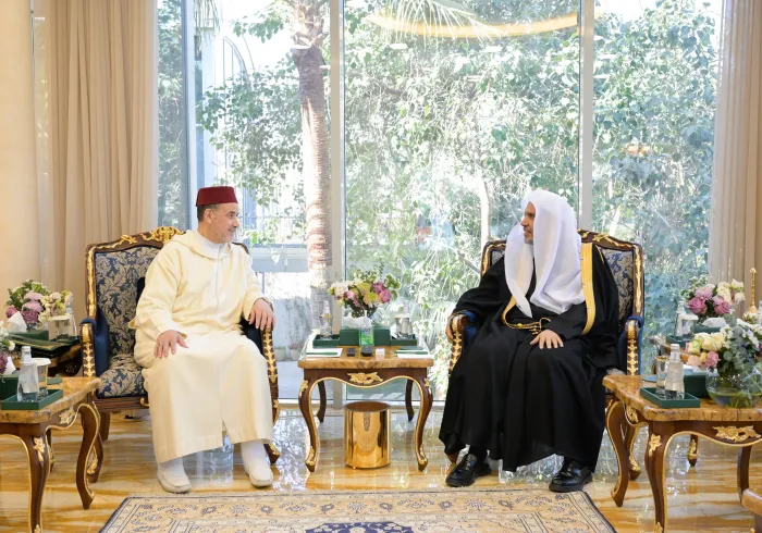 Dr. Al-Issa Receives the Chairman of the Mohammedia League of Scholars of Morocco to Discuss Common Interests