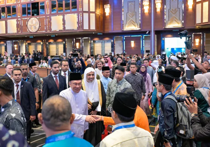 به ابتکار سازمان همبستگی جهان اسلام و در همکاری با دولت مالزی، و با مشارکت ۴۰۰ شخصیت از رهبران بزرگ دینی جهان،  اجلاس بین‌المللی رهبران ادیان جنایات غزه را محکوم کرد و بر تأیید خود نسبت به سند پایانی کنفرانس راه‌حل دو دولت تأکید نمود