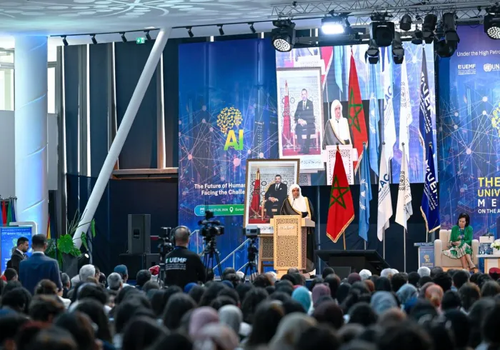Konferensi Universitas Euro-Mediterania Menerbitkan "Risalah Fez" Mengenai Peradaban Manusia dan Kecerdasan Buatan (AI)