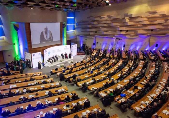 Reforzar la sensibilización sobre el concepto de ciudadanía inclusiva.  Esta iniciativa forma parte de los programas que lleva a cabo la Liga del Mundo Islámico en los países donde viven minorías musulmanas