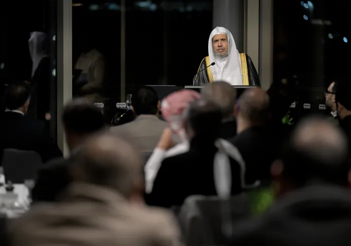 Yang Mulia Sekretaris Jenderal LMD sekaligus Ketua Organisasi Ulama Muslim, Syekh Dr. Mohammed Al-Issa  , bertemu dengan para pimpinan Federasi Asosiasi Islam serta Majelis Ulama Selandia Baru di kota "Auckland", Selandia Baru.
