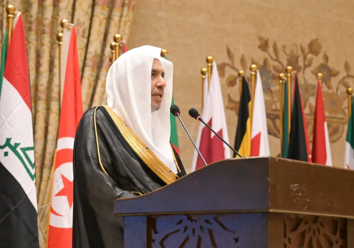 لقطات من مشاركة معالي الأمين العام، رئيس هيئة علماء المسلمين، الشيخ د.⁧‫محمد العيسى‬⁩ ‬⁩، بصفته ضيف الشرف، في افتتاح ندوة "دَور القيادات الدينية في مواجهة العنف ضد المرأة"