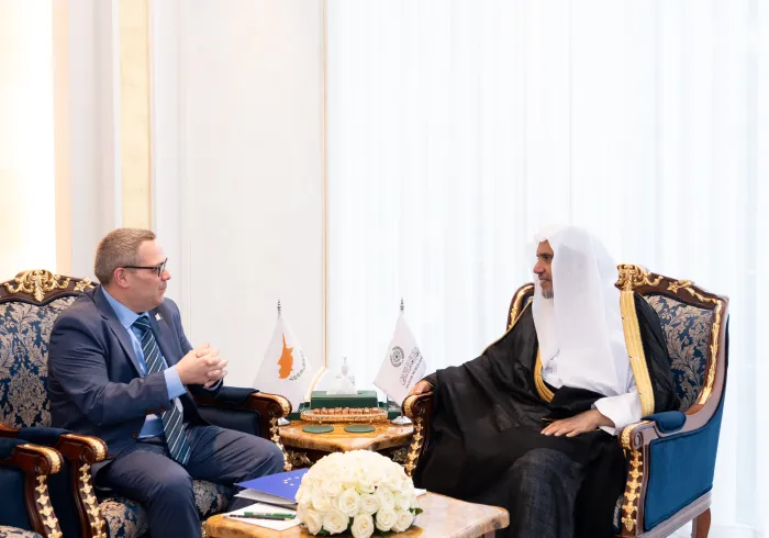 Yang Mulia Sekretaris Jenderal LMD, Syekh Dr.Mohammed Alissa  , bertemu dengan Yang Mulia Duta Besar Siprus untuk Kerajaan Arab Saudi