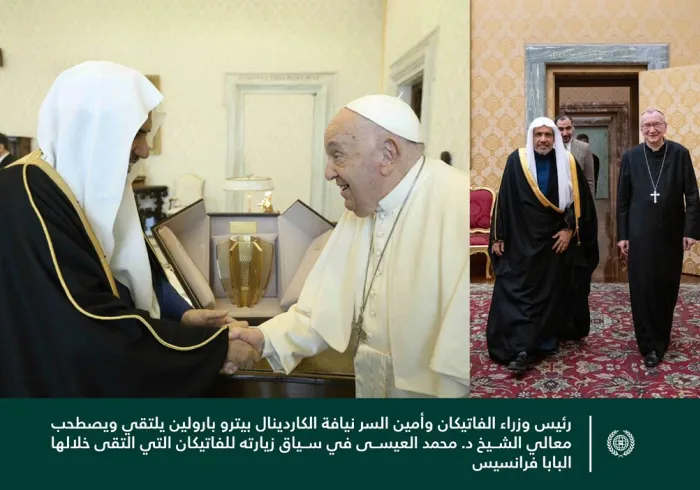 استقبل البابا فرنسيس بابا الكنيسة الكاثوليكية، في مكتبه بالفاتيكان صباح أمس، معاليَ الأمين العام، رئيس هيئة علماء المسلمين، فضيلة الشيخ د.⁧‫محمد العيسى
