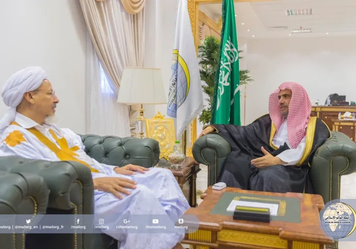Le SG de la LIM recevant le Président du Conseil Suprême de la Fatwa et des Griefs de Mauritanie, le Cheikh Mohammad Al Mokhtar Ould Embala