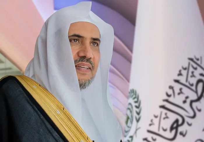 ملائیشیا  کی حکومت کی طرف سے ڈاکٹر العیسی کے لئے پہلی اسلامی شخصیت کے طورپر ہجرت نبویہ ایوارڈ کا اعزاز