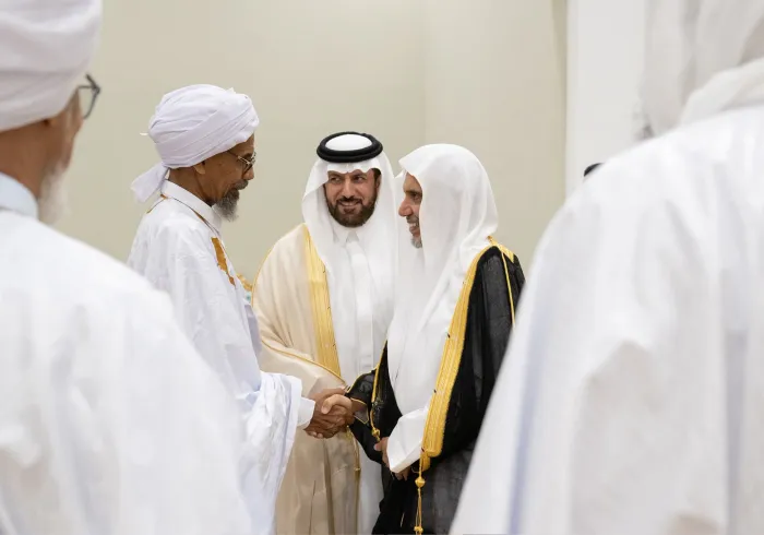 le Secrétaire Général, Président de l’Organisation des savants musulmans et superviseur général des musées sur la tradition prophétique, cheikh Mohammed Alissa, est arrivé dans la capitale mauritanienne à la tête d’une délégation de la Ligue islamique mondiale.