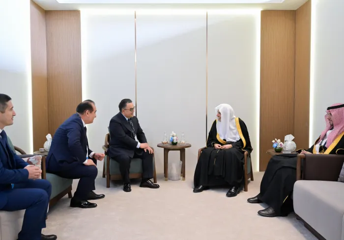 H.E. Sheikh Dr. Mohammed Al-Issa, met with H.E. Dr. Firdavs Fridunovich Abdukhalikov, Director of Uzbekistan's Center for Islamic Civilization