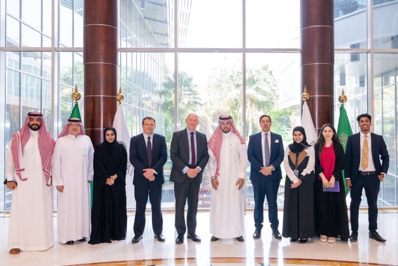 Atas nama Sekretaris Jenderal LMD, Ketua Asosiasi Ulama Muslim, Syekh Dr.Mohammad Alissa: