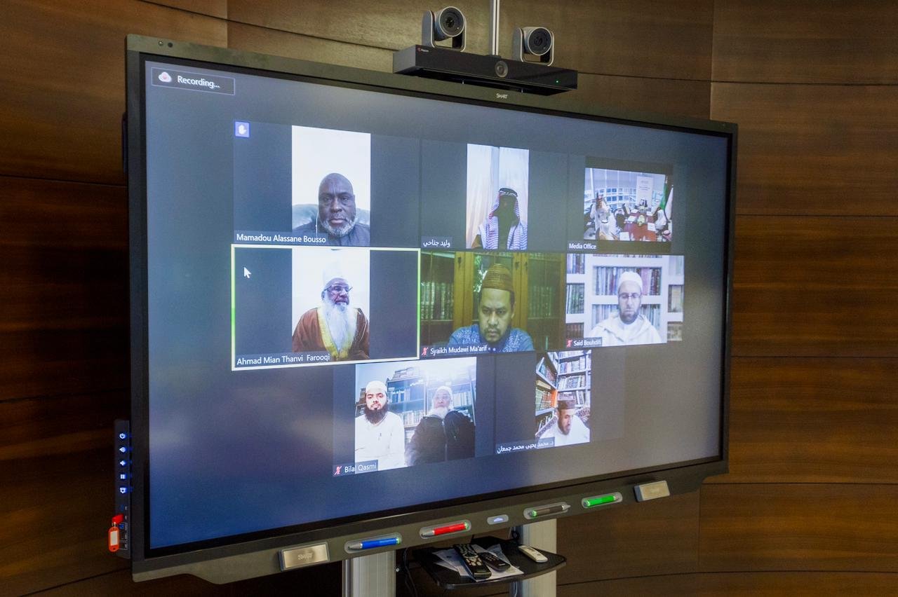 رابطة العالم الإسلامي تدشن هويتها البصرية الجديدة بمباركة المجلس العالمي لشيوخ الإقراء 