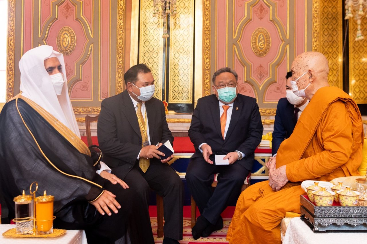 القيادات الإسلامية في دول جنوب شرق آسيا تنوه بزيارة الرابطة لتايلاند وباللقاء المثمر الذي جمعها برأس القيادة البوذية