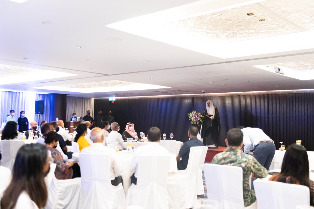 Mohammad Alissa a tenu une conférence sur les moyens du lutter contre l’extrémisme et le terrorisme idéologiquement.