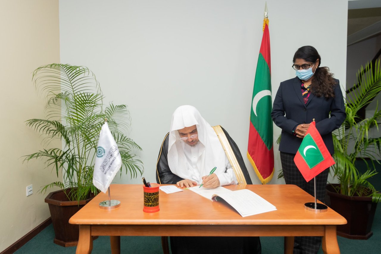 Mohammad Alissa a rencontré Maria Ahmed Dee Dee Ministre de la Défense des Maldives
