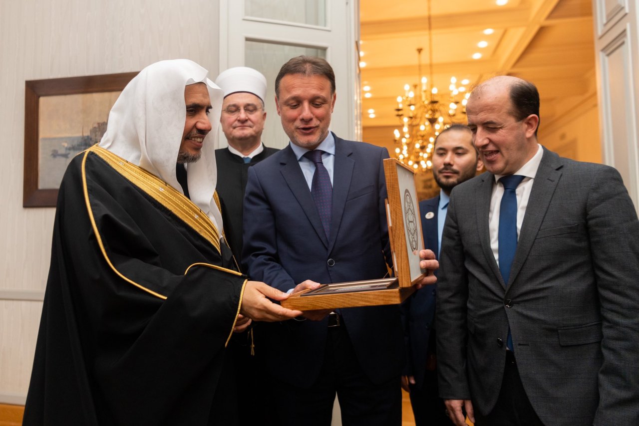 Mohammad Alissa rencontre le président du Parlement croate M. Gordan qui a confirmé son soutien total au congrès de la LIM :”Son impact dépassera les frontières de Croatie pour s’étendre à toute l’Europe de par l’importance du contenu de la déclaration de Zagreb“.