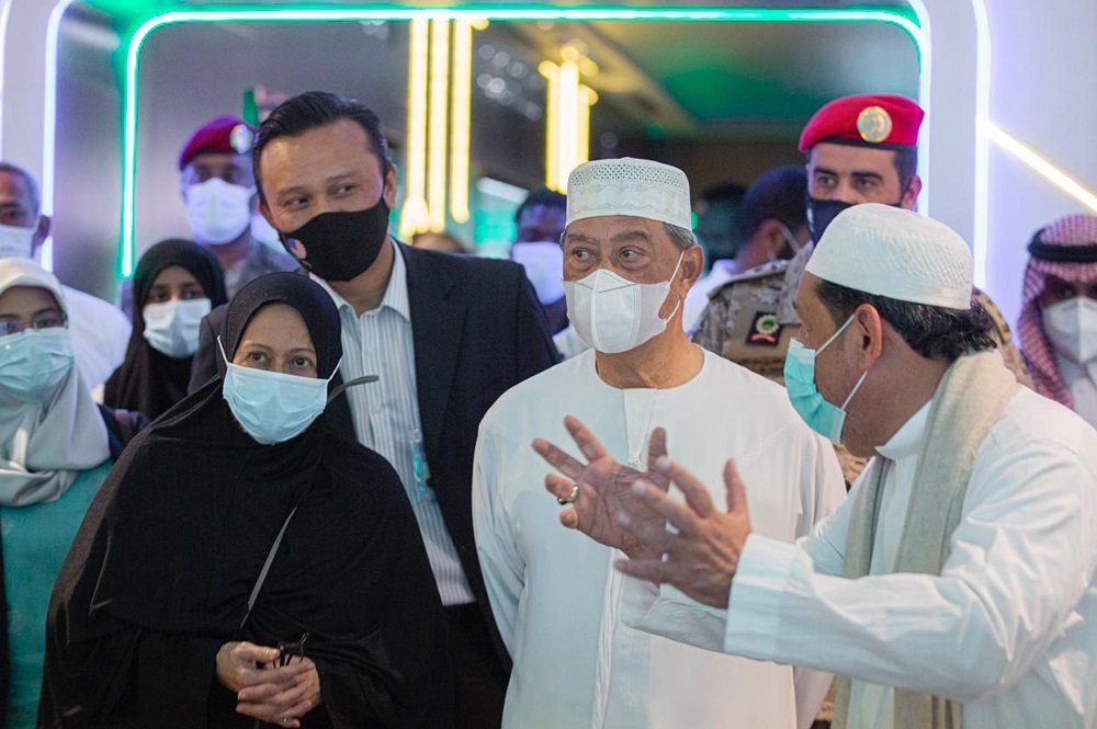 نخست وزیرمالزی ضمن دیدار از مرکز موزه های سیرت نبوی در مدینه منوره
