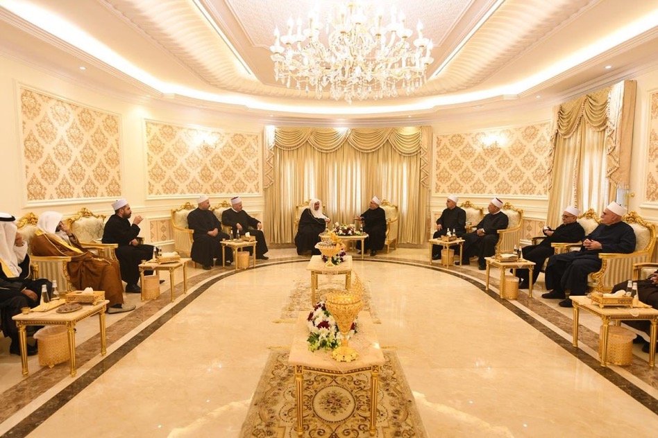 عزت مآب شیخ ڈاکٹر محمد العیسي نے آج دوپہر دروز کمیونٹی لبنان کے سربراہی وفد کا استقبال کیا