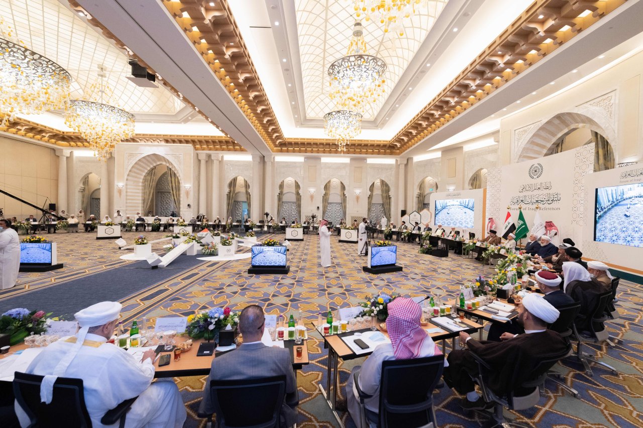 The Muslim World League has brought together all the religious scholars of Iraq for the first time in a historic a meeting in Makkah