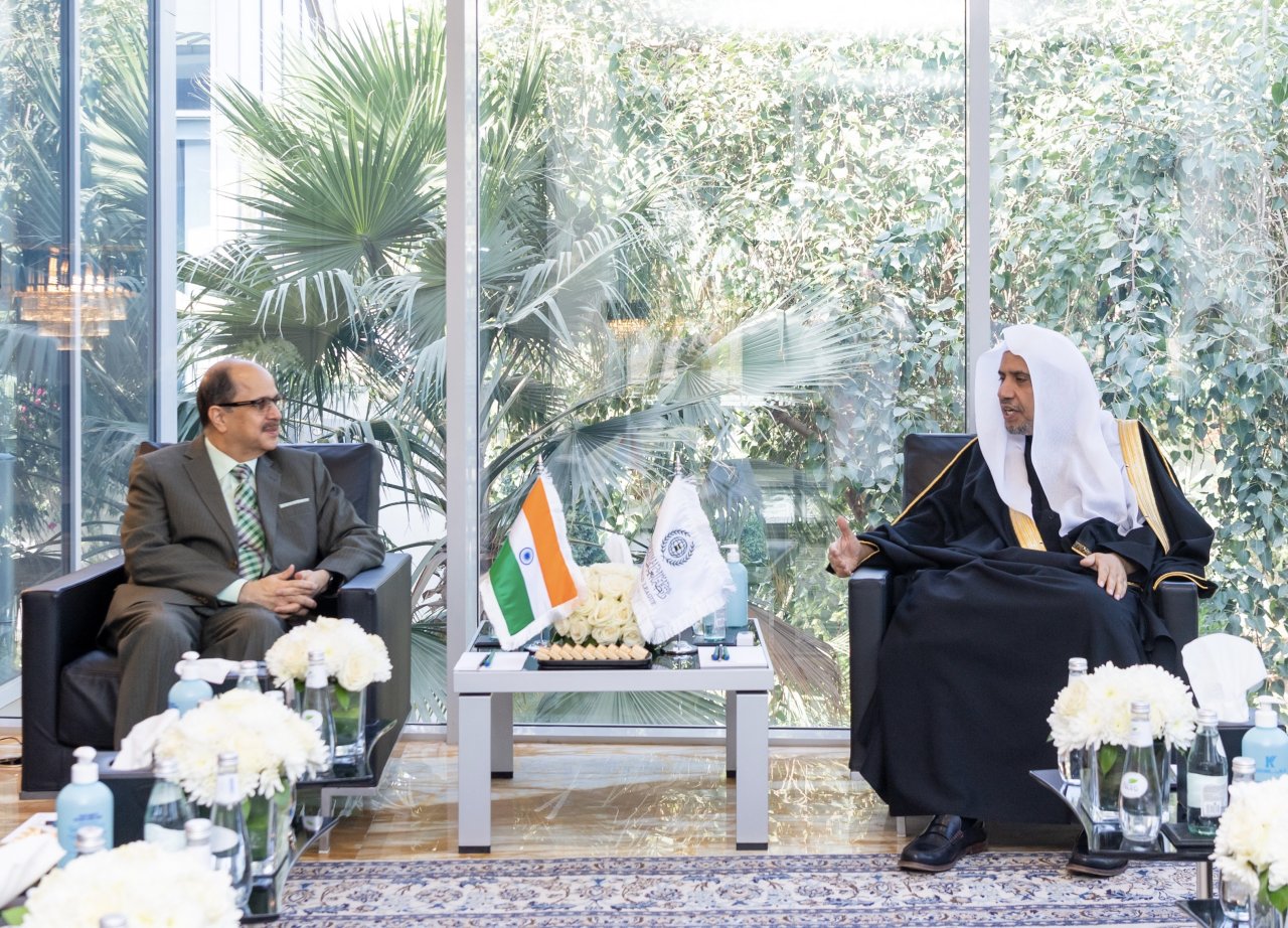 استقبل معالي الشيخ د. محمد العيسى‬⁩، اليوم سعادة سفير جمهورية الهند لدى المملكة العربية السعودية السيد د. أوصاف سعيد