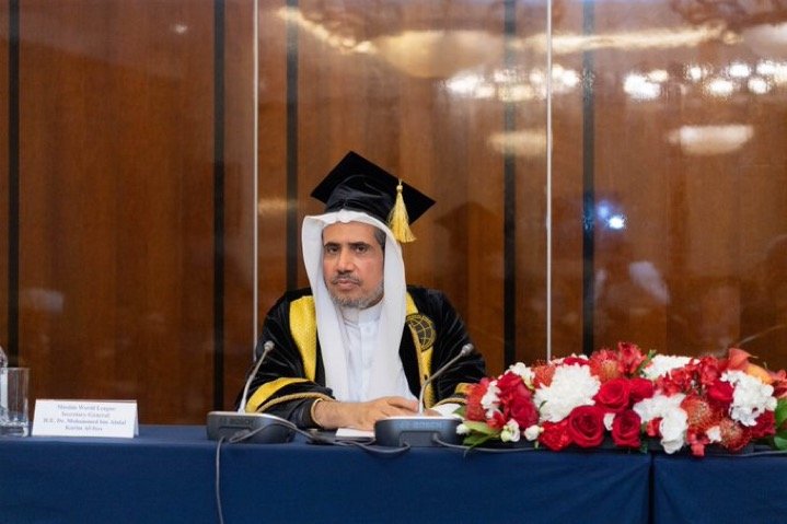 HE Dr. Mohammad Alissa was awarded an honorary PhD