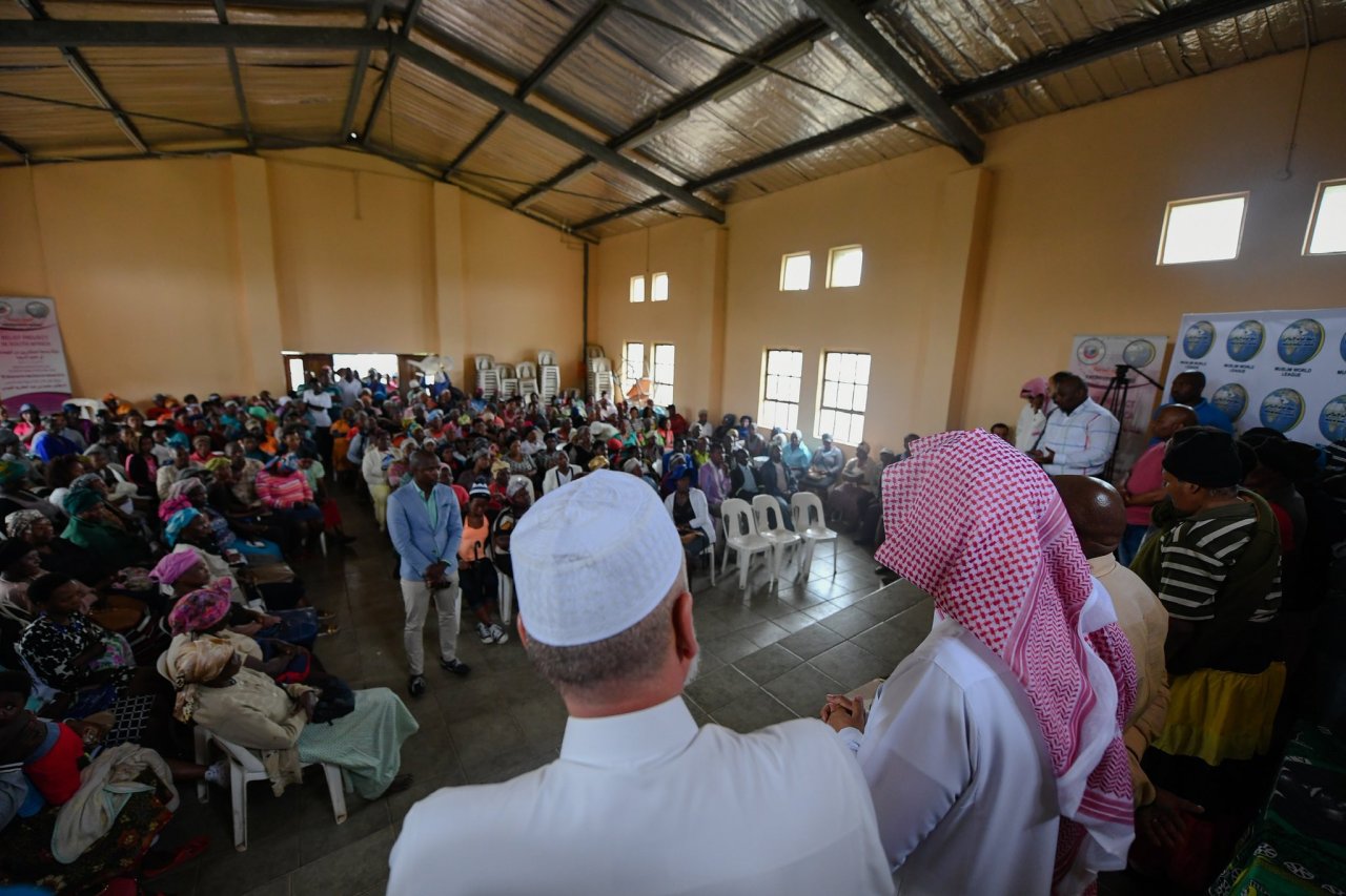 في توجيهاتٍ للشباب المسلم حول العالم