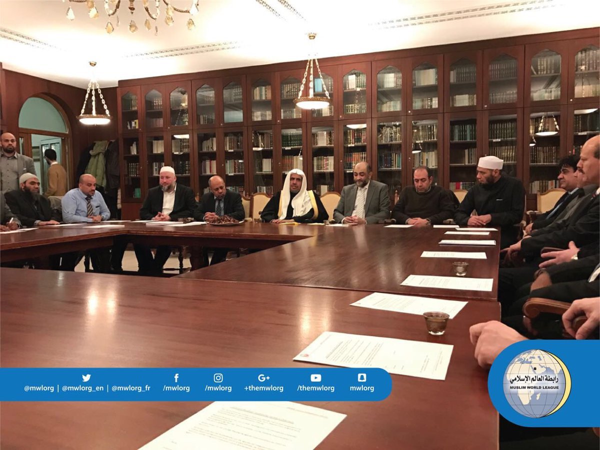 معالي الأمين يلتقي في فيينا مدراءَ &quot;الهيئات&quot; و&quot;المؤسسات&quot; الإسلامية، وعدداً من الفعاليات الغربية من &quot;الباحثين&quot; و&quot;المستشرقين&quot;.