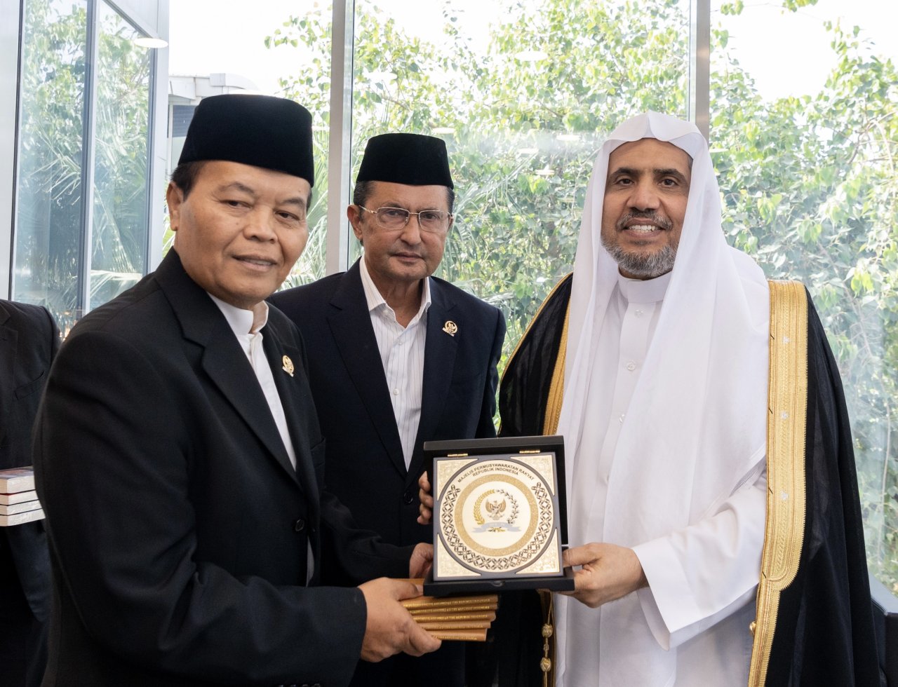 عزت مآب شیخ ڈاکٹر محمد العيسى نے ڈاکٹر ہدایت نور وحید کی سربراہی میں عوامی مشاورتی کونسل،انڈونیشیا کے ایک وفد کا استقبال کیا۔ ملاقات میں مشترکہ دلچسپی کے متعدد امور پر تبادلۂ خیال کیا گیا۔