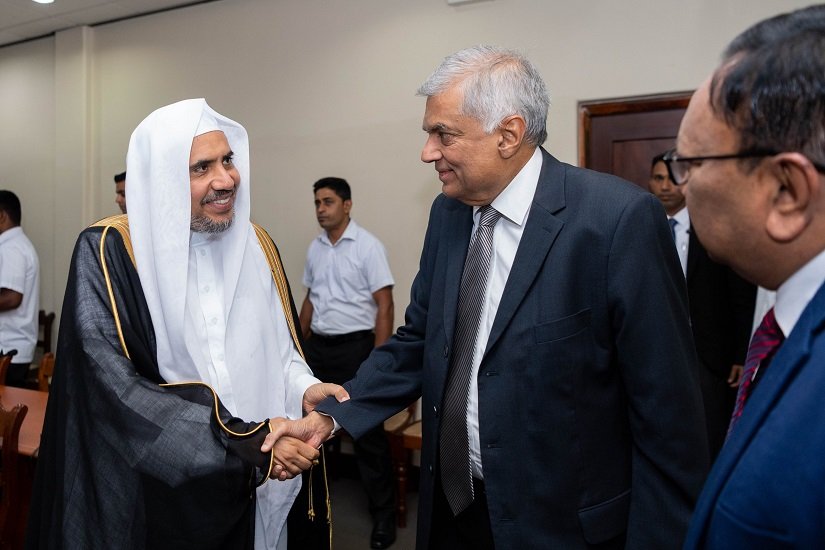 Un dirigeant doit avoir de la force, de l'intégrité et de l'humilité. Il doit diriger avec sagesse et Justice