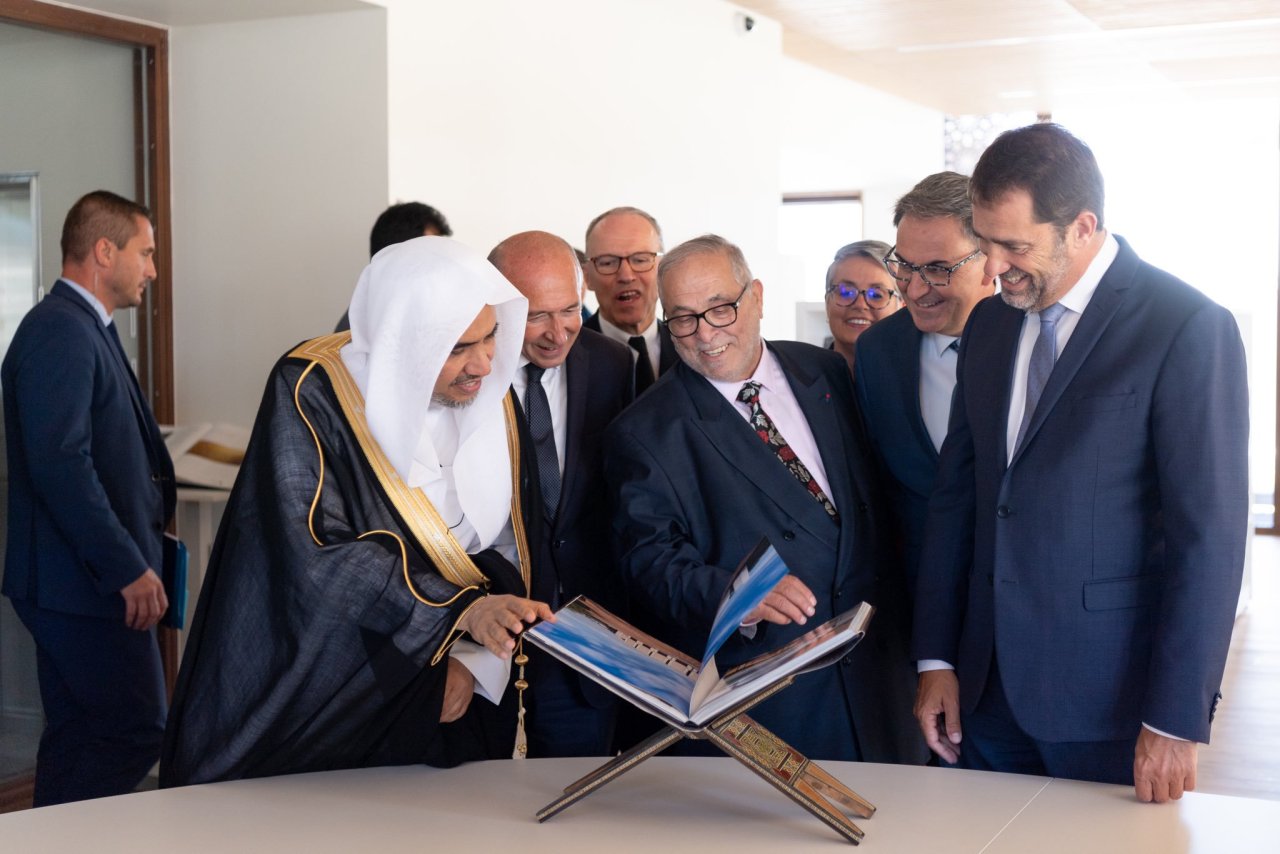 HE Dr. Mohammad Alissa gathered w/ the ifcm_lyon President, the Mayor of Lyon, the President of the Lyon Metropolis &amp; the French Minister of Interior to inaugurate the French Institute for Islamic Civilization