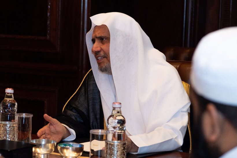 Yang Mulia Sekretaris Jenderal LMD, Ketua Asosiasi Ulama Muslim, Syekh Dr.Mohammad Al-issa bertemu dengan Yang Mulia Presiden Jamiat Ulama India, Syekh Arshad Madani, dan delegasi pendampingnya, di ibu kota India, New Delhi.