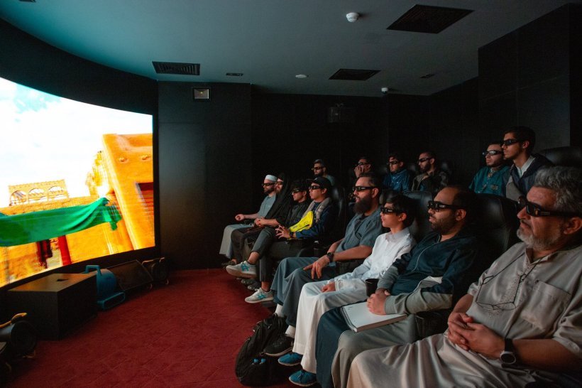 بیش از 25 کشور اسلامی درخواست های خود را عرضه کرده اند: سازمان همبستگی جهان اسلام از طریق ایجاد شعبه های &quot;نمایشگاه و موزه بین المللیِ مربوط به سیره شریف نبوی&quot; بر ایجاد پروژه های تعریف از  سیره پیامبر گرامی اکرم (ص)