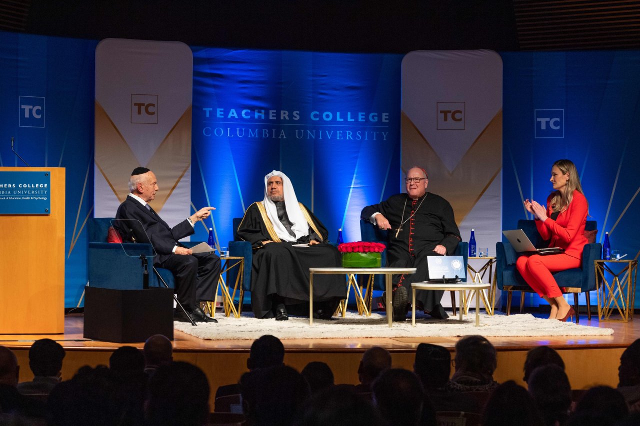 جامعہ کولمبیا نیویارک کی جانب سے سیکرٹری جنرل شیخ ڈاکٹر محمد العیسی کے لئے نفرت کے خاتمے کے موضوع پر عالمی سمپوزیم  کی میزبانی