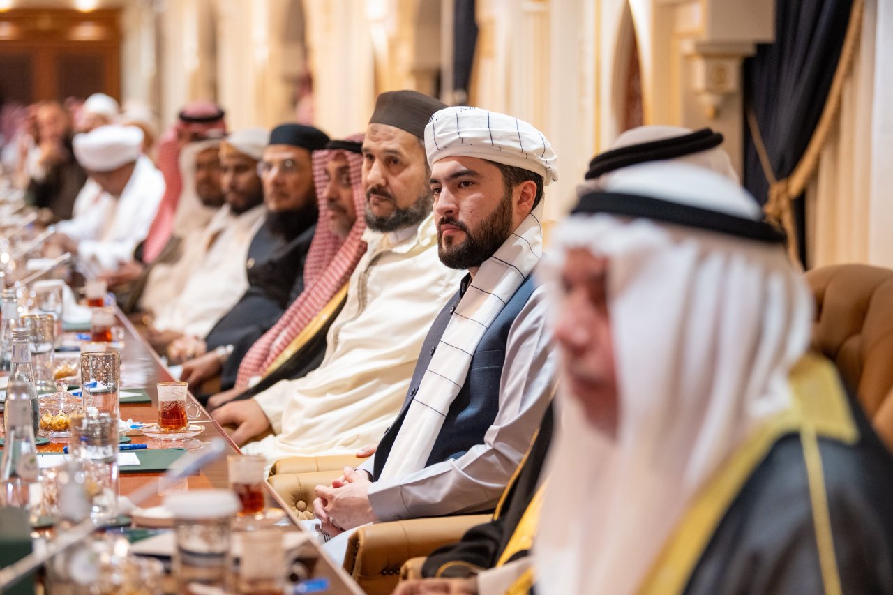 از مکه مکرمه: جناب دبیرکل، آقای دکتر شیخ محمد العیسی «نخستین مجموعه از مصاحف ترتیل‌شده سازمان همبستگی جهان اسلام» را رونمایی کرد؛ این مجموعه به‌صورت رایگان قابل دانلود خواهد بود