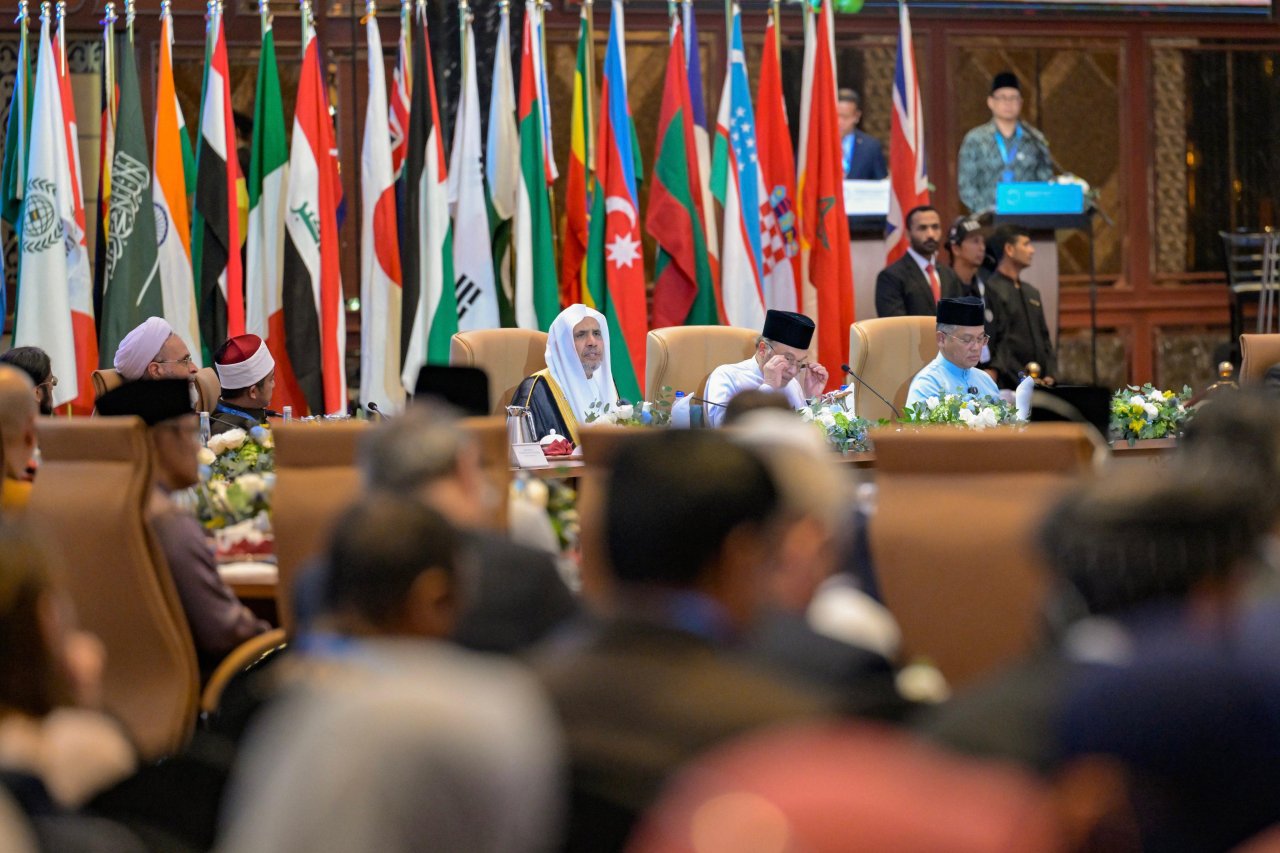 به ابتکار سازمان همبستگی جهان اسلام و در همکاری با دولت مالزی، و با مشارکت ۴۰۰ شخصیت از رهبران بزرگ دینی جهان،  اجلاس بین‌المللی رهبران ادیان جنایات غزه را محکوم کرد و بر تأیید خود نسبت به سند پایانی کنفرانس راه‌حل دو دولت تأکید نمود