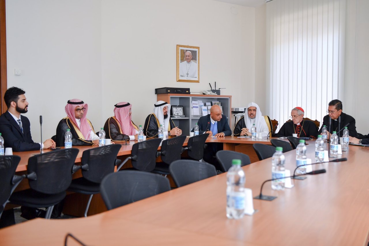 Le SG a eu une rencontre historique avec le conseil pontifical et le pape François sur divers sujets