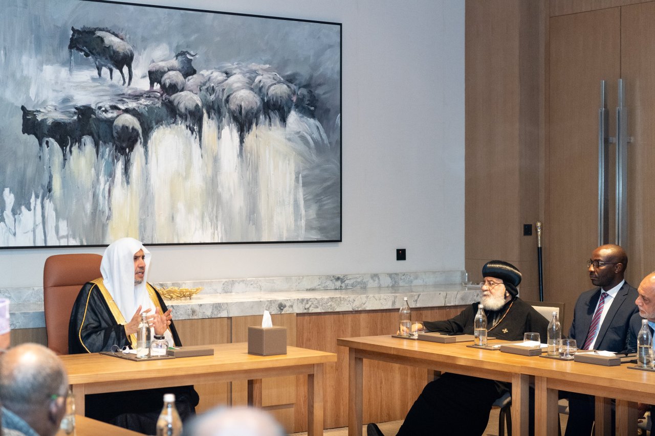 سیکرٹری جنرل رابطہ اور چیئرمین مسلم علماء کونسل عزت مآب شیخ ڈاکٹر محمد العیسی کینیا کے سرکاری دعوت پر دار الحکومت نیروبی میں مذہبی رہنماؤں کے مہمان بنے۔