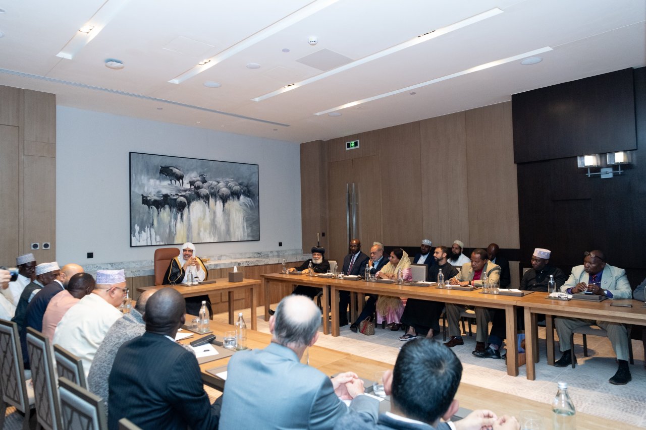 سیکرٹری جنرل رابطہ اور چیئرمین مسلم علماء کونسل عزت مآب شیخ ڈاکٹر محمد العیسی کینیا کے سرکاری دعوت پر دار الحکومت نیروبی میں مذہبی رہنماؤں کے مہمان بنے۔