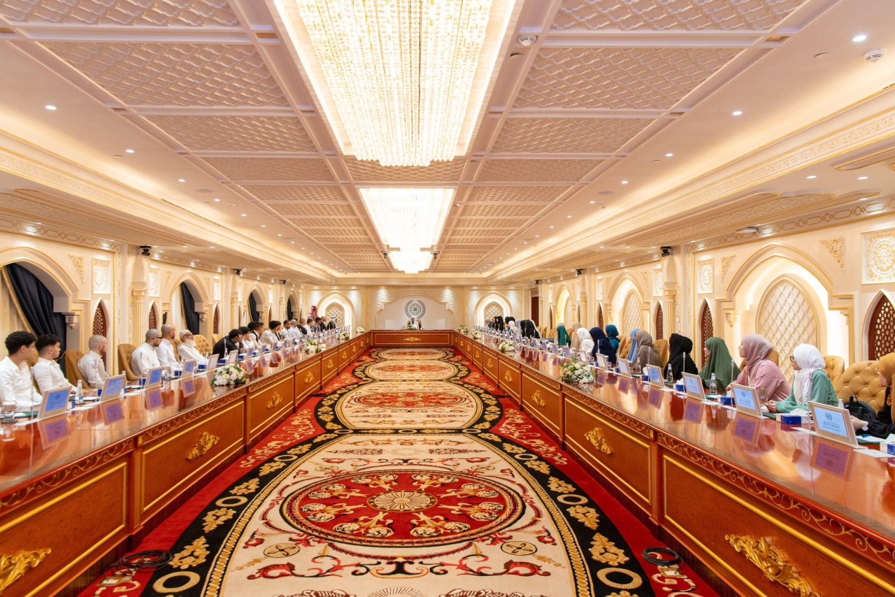 اپنی دینی شناخت اور قومی ہم آہنگی کے دائرے میں: مسلم برادریاں،  اپنی باشعور اور نمایاں حیثیت کے ساتھ، ہمارے دینِ حنیف کی سچی اور روشن تصویر پیش کرنے کا مؤثر ذریعہ ہیں۔