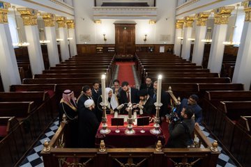 The Charter of Makkah recognizes that all people - regardless of background - are equal while explicitly rejecting religious &amp; ethnic claims of preference