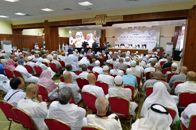 The Muslim World League conference in Mina emphasizes the need to improve the mechanisms of religious narrative