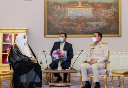 The Thai and Muslim communities describe the Muslim World League’s visit as a historic event in its friendliness and programs.