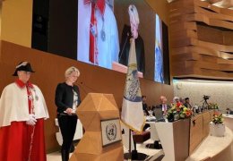 La Présidente du Conseil national suisse  IsabelleMoret  a partagé avec succès les initiatives suisses pour favoriser l'engagement des Jeunes et a appelé à une Intégration accrue dans les Institutions et les organisations. LIMGenève